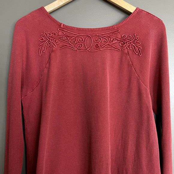 Soft Surroundings Camden Thermal Long Sleeve Top Size Small Embroidered Rust Red - Picture 11 of 13